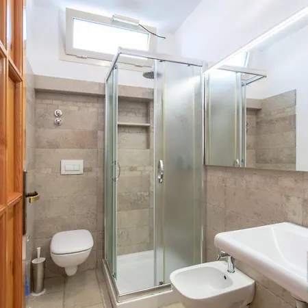 Pisa 2 By Puglia On Line Torre Vado